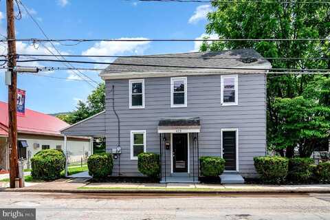 422 N HIGH STREET, DUNCANNON, PA 17020