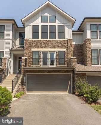 23480 EPPERSON SQUARE, BRAMBLETON, VA 20148