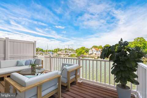 26 RIVERSIDE WHARF, CAMBRIDGE, MD 21613