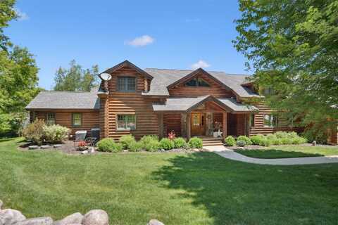 22177 262nd, Delhi, IA 52223