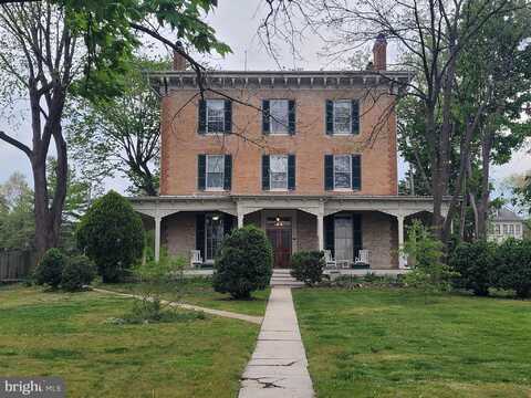 447 N LOUDOUN STREET, WINCHESTER, VA 22601