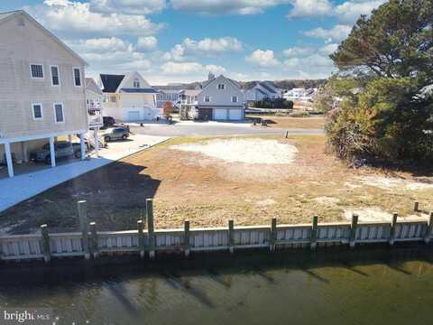 1436 HIGH SEAS DRIVE, GREENBACKVILLE, VA 23356