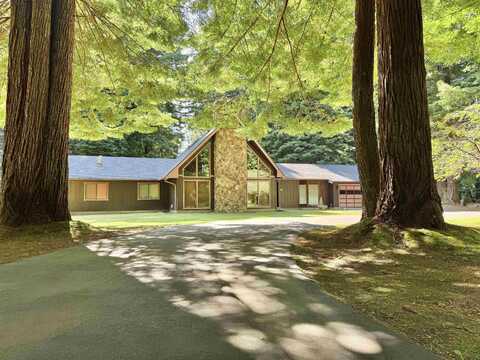 1000 Sandmann, Crescent City, CA 95531