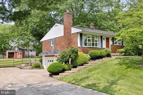 1546 SWAMP PIKE, GILBERTSVILLE, PA 19525