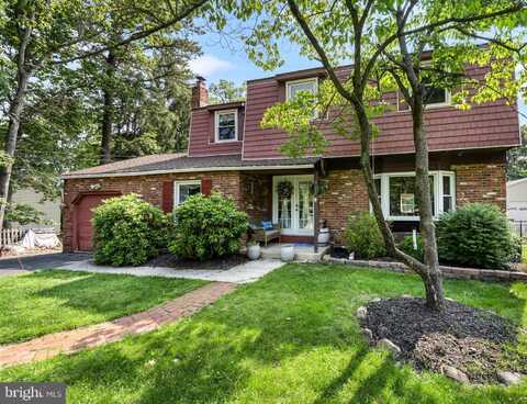 312 WALNUT AVENUE, MARLTON, NJ 08053