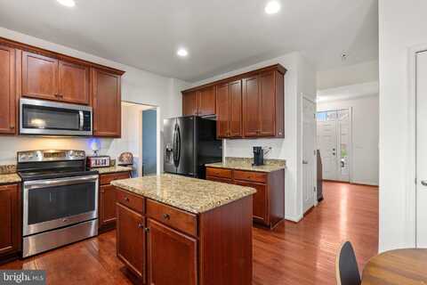 116 CELADON COURT, MARTINSBURG, WV 25403