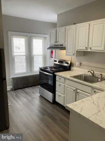 332 CHESTNUT STREET, POTTSTOWN, PA 19464