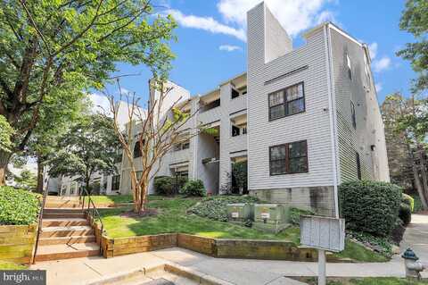 1601 CARRIAGE HOUSE TERRACE, SILVER SPRING, MD 20904