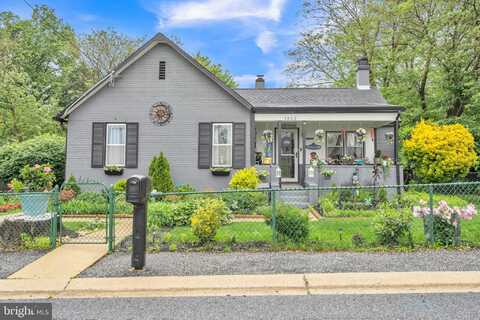 1332 PEACH STREET, UPPER CHICHESTER, PA 19061