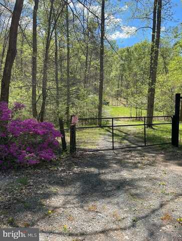 251 HAWK CIRCLE, LOCUST DALE, VA 22948