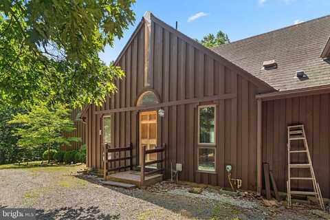 3113 CALMES NECK LANE, BOYCE, VA 22620