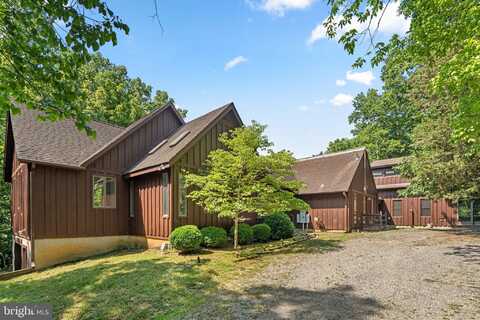 3113 CALMES NECK LANE, BOYCE, VA 22620