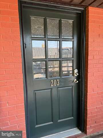 116 N INDIAN ALLEY, WINCHESTER, VA 22601