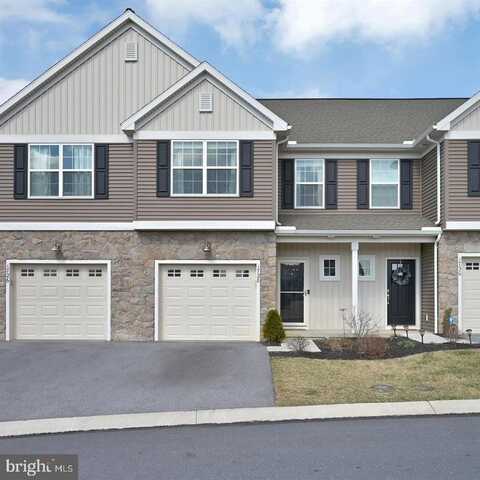 1728 FAIRBANK LANE, MECHANICSBURG, PA 17055