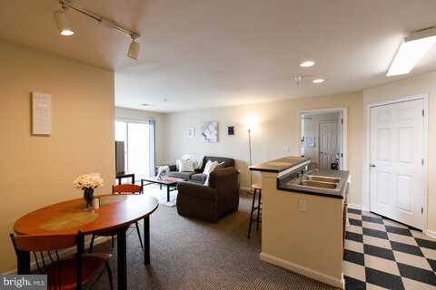 135 YELLOWSTONE DRIVE, CHARLOTTESVILLE, VA 22903