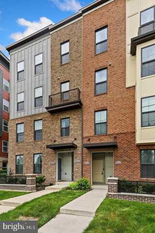 3322 TRIBUNE COURT, HYATTSVILLE, MD 20782