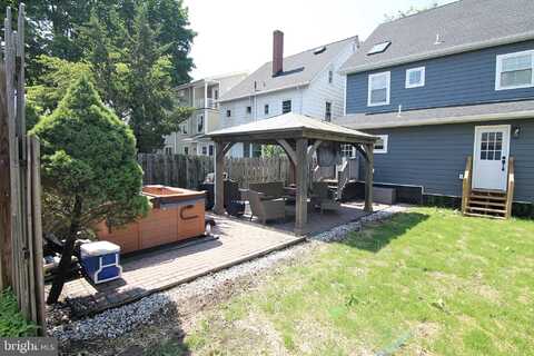 154 WOOD STREET, DOYLESTOWN, PA 18901