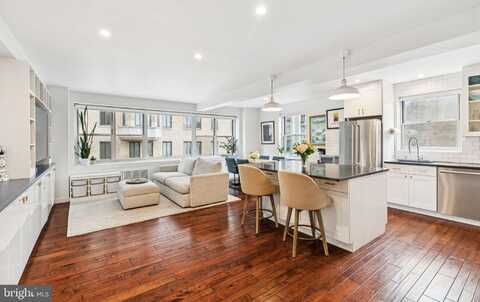 220 W RITTENHOUSE SQUARE, PHILADELPHIA, PA 19103