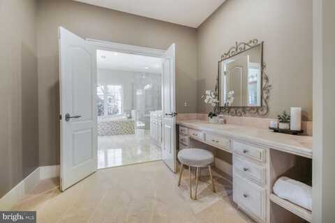 5420 MOORLAND LANE, BETHESDA, MD 20814