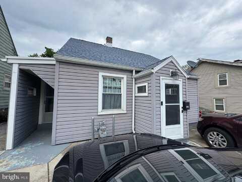 1213 W COLLEGE AVENUE, YORK, PA 17404