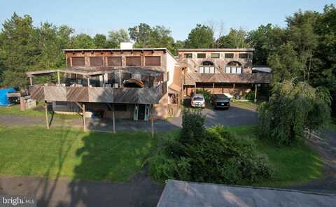 1486 W MAIN STREET, LANSDALE, PA 19446