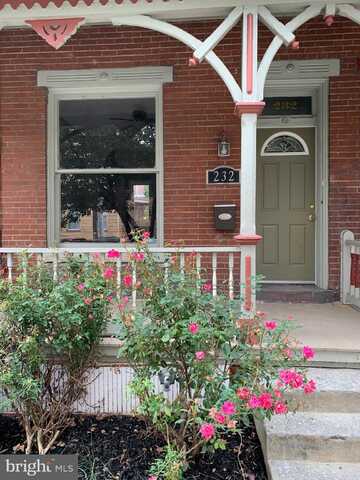 232 MUENCH STREET, HARRISBURG, PA 17102