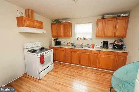 738 W WASHINGTON STREET, HAGERSTOWN, MD 21740