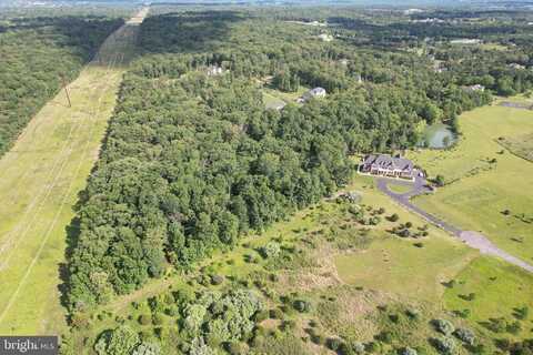 6500 BULL RUN WOODS TRAIL, CENTREVILLE, VA 20120