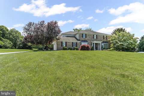 2 RAVEN DRIVE, CHADDS FORD, PA 19317