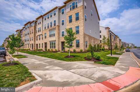 24276 THURSO SQUARE NE, STERLING, VA 20166