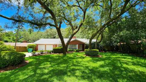 123 Poquito Road, Shalimar, FL 32579