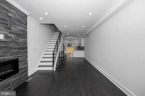 1327 S HOLLYWOOD STREET, PHILADELPHIA, PA 19146