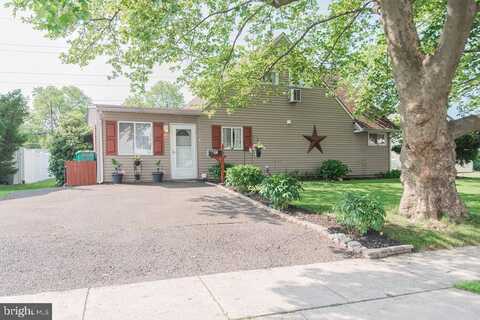 91 NEW SCHOOL LANE, LEVITTOWN, PA 19054