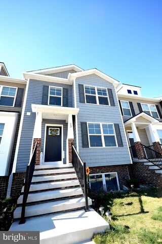 23 MOSES DRIVE, MARTINSBURG, WV 25405