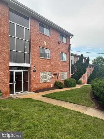 7512 HAWTHORNE, HYATTSVILLE, MD 20785