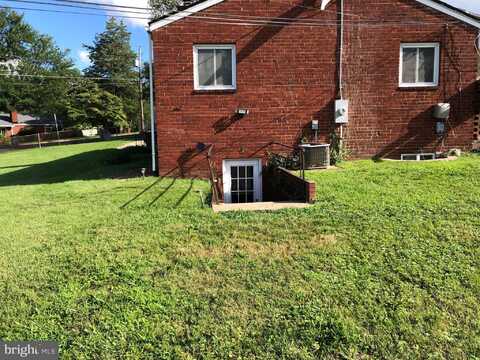 6061 MUNSON HILL ROAD, FALLS CHURCH, VA 22044