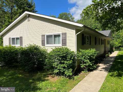 1321 SHERIDAN ROAD, COOPERSBURG, PA 18036