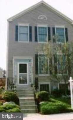 8000 CRABTREE PLACE, GAITHERSBURG, MD 20879
