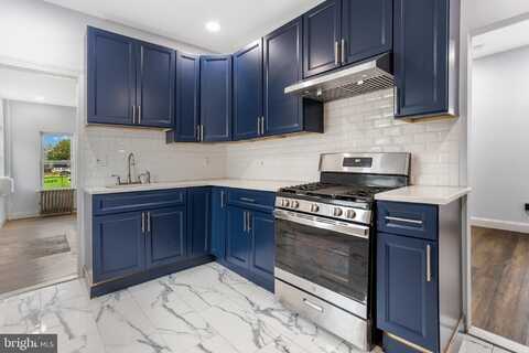 213 FRANKLIN STREET, HIGHTSTOWN, NJ 08520