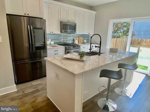 4630 CANTON STREET, PHILADELPHIA, PA 19127