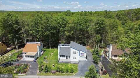 973 COUNTRY PLACE DRIVE, TOBYHANNA, PA 18466