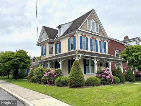 232 E MAIN STREET, FLEETWOOD, PA 19522