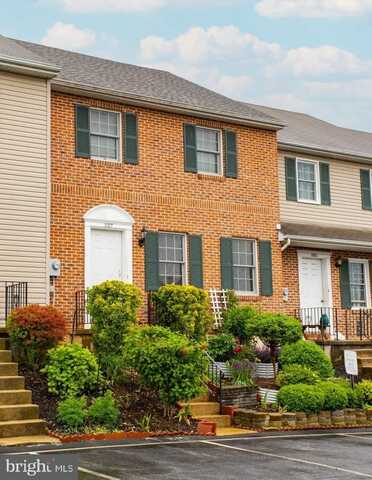 1027 FREDRICK BOULEVARD, READING, PA 19605