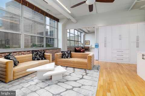 2200 ARCH STREET, PHILADELPHIA, PA 19103