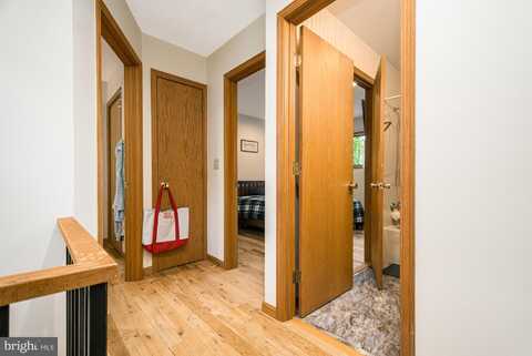 4 LAUREL BROOK DRIVE, OAKLAND, MD 21550