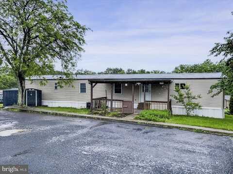 82 LINDA DRIVE, MECHANICSBURG, PA 17050