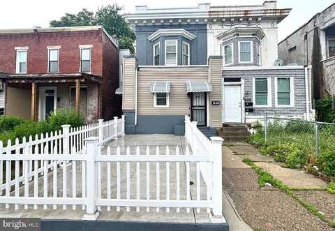 1611 W ERIE AVENUE, PHILADELPHIA, PA 19140