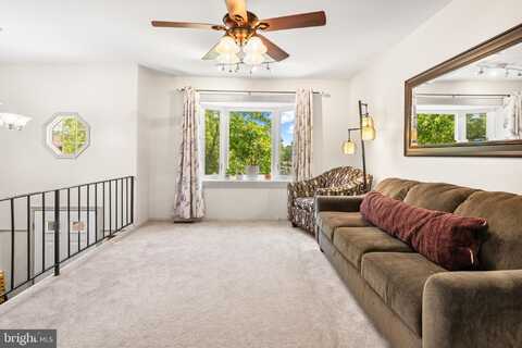 27 GREYSTONE CIRCLE, WALDORF, MD 20602