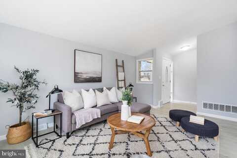 906 SCOTTS HILL DRIVE, PIKESVILLE, MD 21208