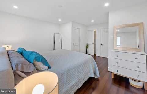 3921 ROLAND AVENUE, BALTIMORE, MD 21211